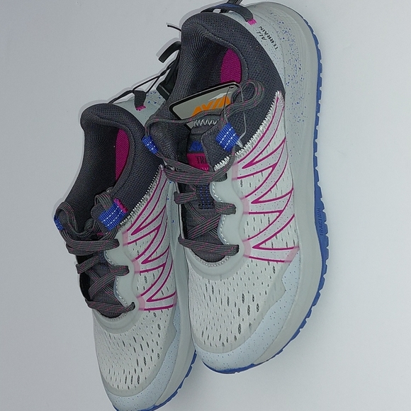 Avia Women's Trail Shoes - Picture 1 of 9
